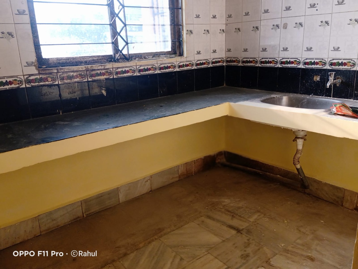 Unfurnished 2bhk in Ulubari, Guwahati, Assam, India for Rent